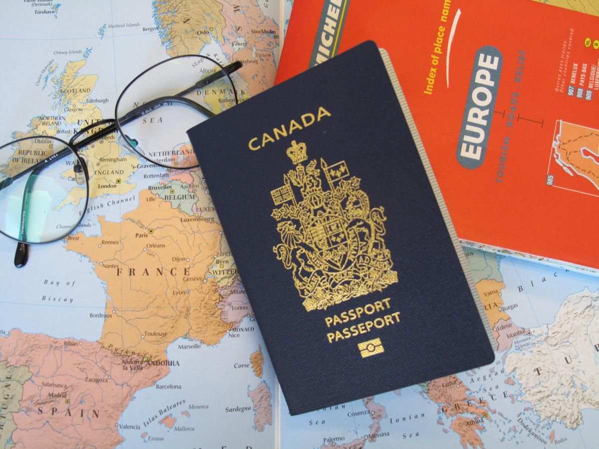canadian passport compressed